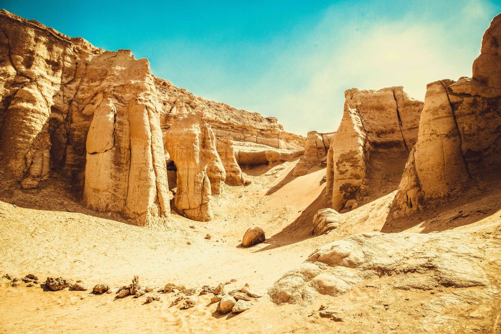 Get off the beaten path and discover Iran like you’ve never seen it with these 10 things you must see and do in Qeshm and Hormuz.