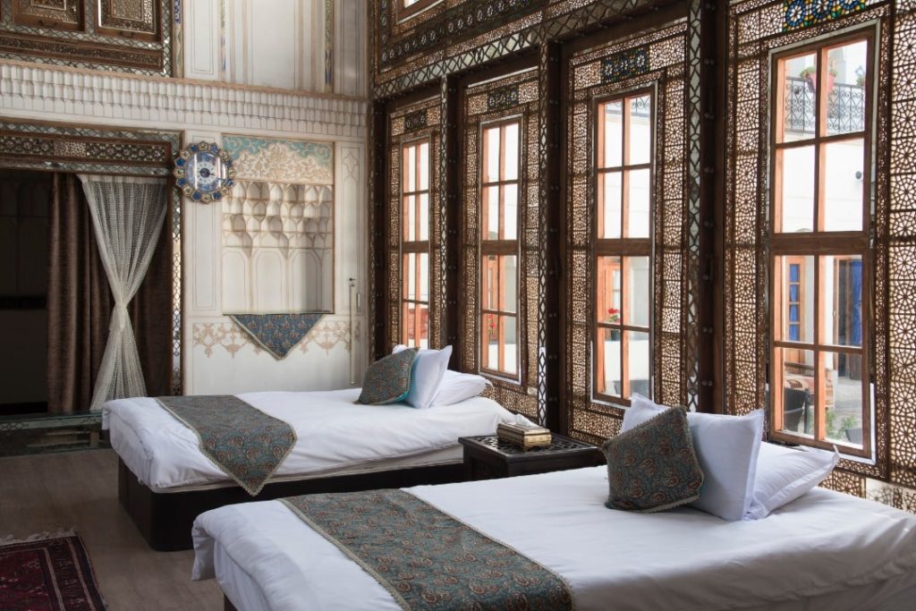 Atigh traditional hotel, Qajar room, Isfahan