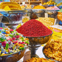 Street Food and Bazaar Tour