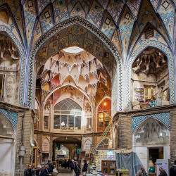 Discover Kashan's Historical Bazaar